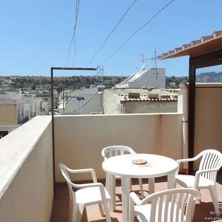 Lodge Mansarda In Pieno Centro San Vito San Vito Lo Capo